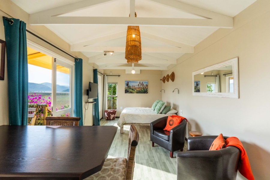 6 Bedroom Property for Sale in Wilderness Central Western Cape